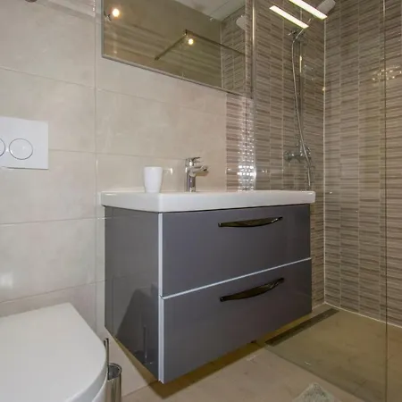 Apartman M In Premantura Exterior foto